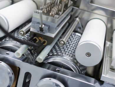 Optimisez votre production : les avantages des solutions automatisées pour l’étiquetage