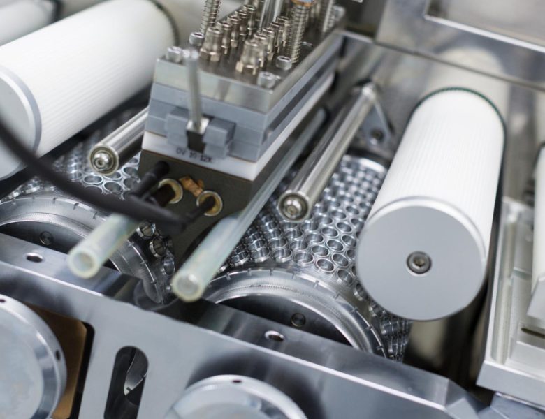 Optimisez votre production : les avantages des solutions automatisées pour l’étiquetage