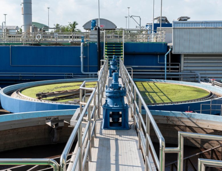 Pourquoi les entreprises doivent investir dans le traitement des déchets et des eaux usées ?